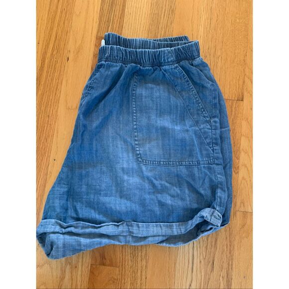 Caslon Denim Chambray Pull-on Shorts - Picture 3 of 8